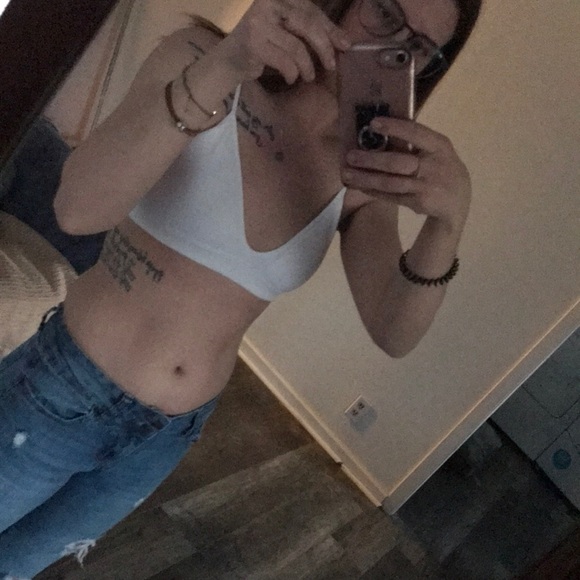 Sister gave it to me, too big - Picture 2 of 4